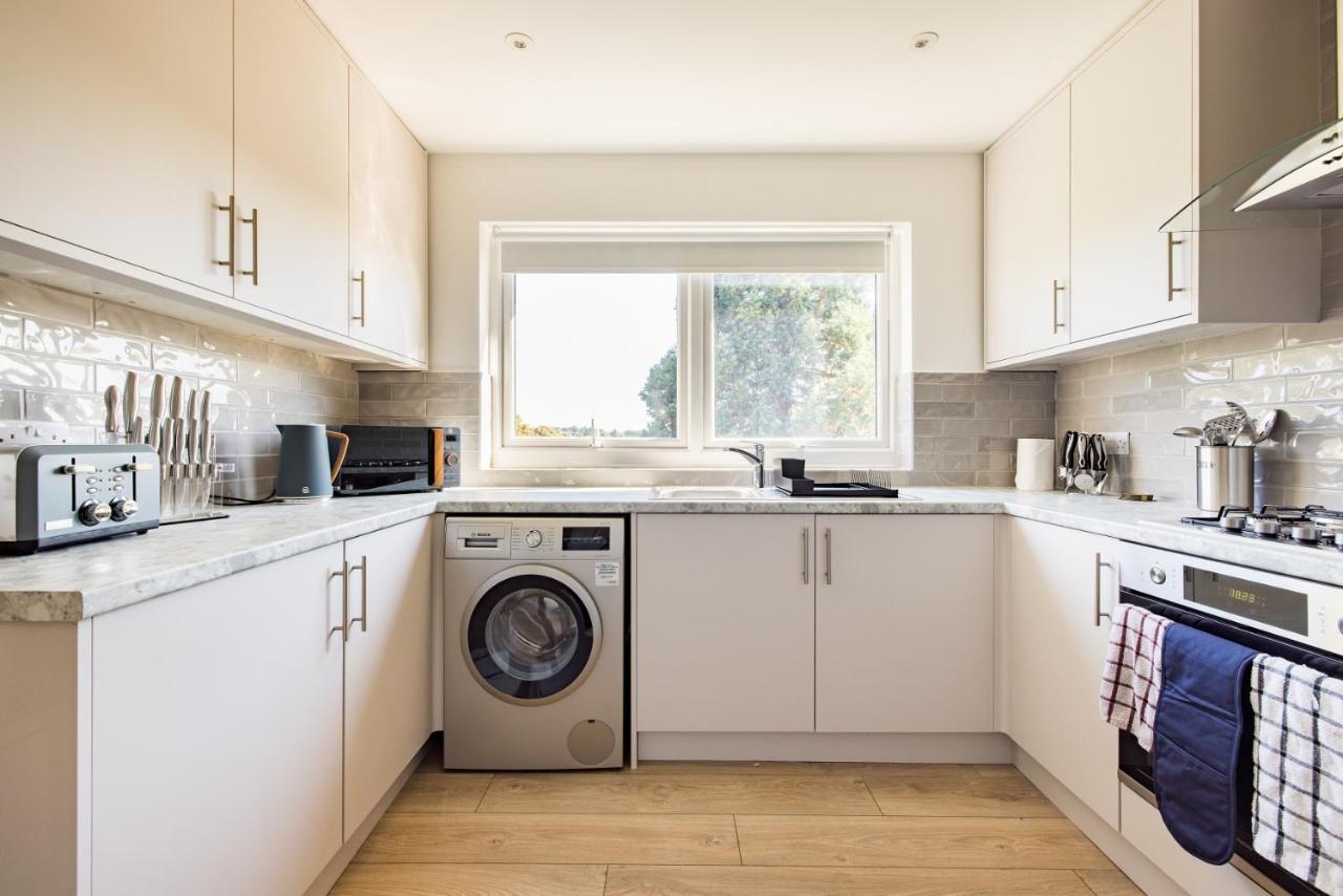 The Finchley Bolthole - Delightful 2bdr Flat Londen